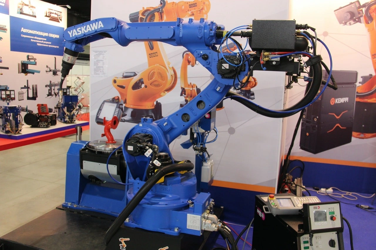 РТК для сварки на базе робота YASKAWA MA2010