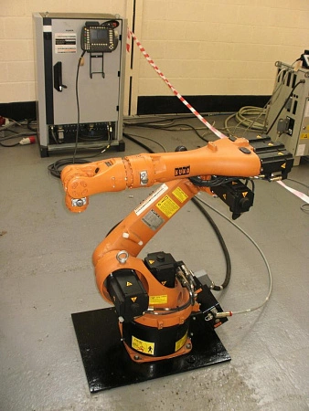 Сварочный робот KR 5 arc